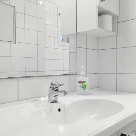 Private In A Quiet And Central Location. Sm41 Lejlighed